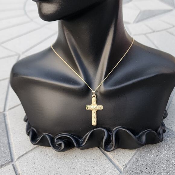 14K Yellow Gold Diamond Cut Cross Pendant Link Necklace - Picture 13 of 13